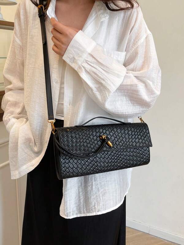2025 New Woven Pattern Single Shoulder Baguette Bag, Niche High-End Horizontal Style, Hand-Held Dinner Bag, Crossbody Versatile Bag