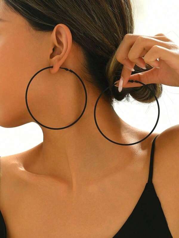 1 Pair Minimalist Style Figure 8 Lightweight Hoop Earrings, Suitable For Daily Wear By Women