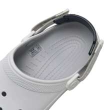 Crocs Zapatillas/sandalias tipo zuecos con diseño clásico de leopardo, cómodas, ligeras, adecuadas para uso diario, viajes al aire libre y ocio, artículo n.º 211287-100