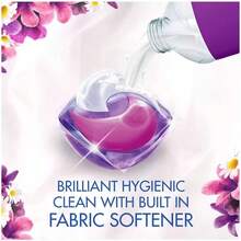 Laundry All In One Pods With Uilt In Lenor Softener Vender & Camomile, 60 Count458620 - Lavender - View 5