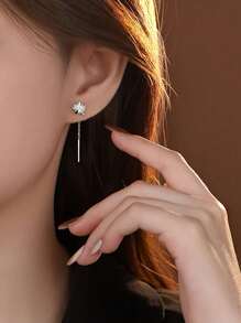 Boucles d'oreilles trèfle à quatre feuilles simples et à la mode en argent sterling pour femmes, boucles d'oreilles de haute qualité et élégantes, cadeaux de la Saint-Valentin