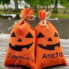 个性化定制名字 2 件儿子女儿家人朋友邻居十月万圣节前夜派对糖果礼品袋万圣节快乐南瓜不给糖就捣蛋礼品桌面分层托盘中心装饰家居装饰标志秋季生日婴儿洗礼礼物