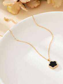 1pc Sweet Clover Charm Pendant Necklace For Women, Party/Dating Gift