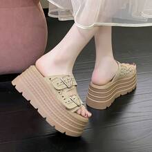 Women Platforms & Wedge Sandals