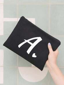 1 chiếc túi đựng mỹ phẩm tối giản in chữ cái ghép mảnh cho bé gái, màu đen, cỡ nhỏ, chữ A-Z, túi đựng mỹ phẩm, túi đựng đồ vệ sinh cá nhân di động, túi đựng mỹ phẩm tái sử dụng, túi đựng mỹ phẩm du lịch rộng rãi, phù hợp cho bé gái, có thể đựng tai nghe, phụ kiện, ví đựng tiền xu. - màu đen - Xem 5