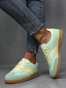 Zapatillas casuales versátiles y de alta calidad de color verde menta para mujer - Elegantes, frescas, con estilo retro, adecuadas para uso casual y diario