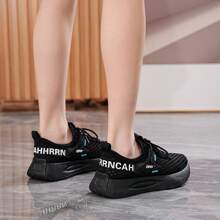 Damen Mesh Lässig Sportschuhe, leicht geschnürt, bequeme dicke Sohle, modisches Niedrig-Top Design, geeignet für alle Jahreszeiten, ideal für täglichen Lässig Wear, Outdoor Sport, Fitness