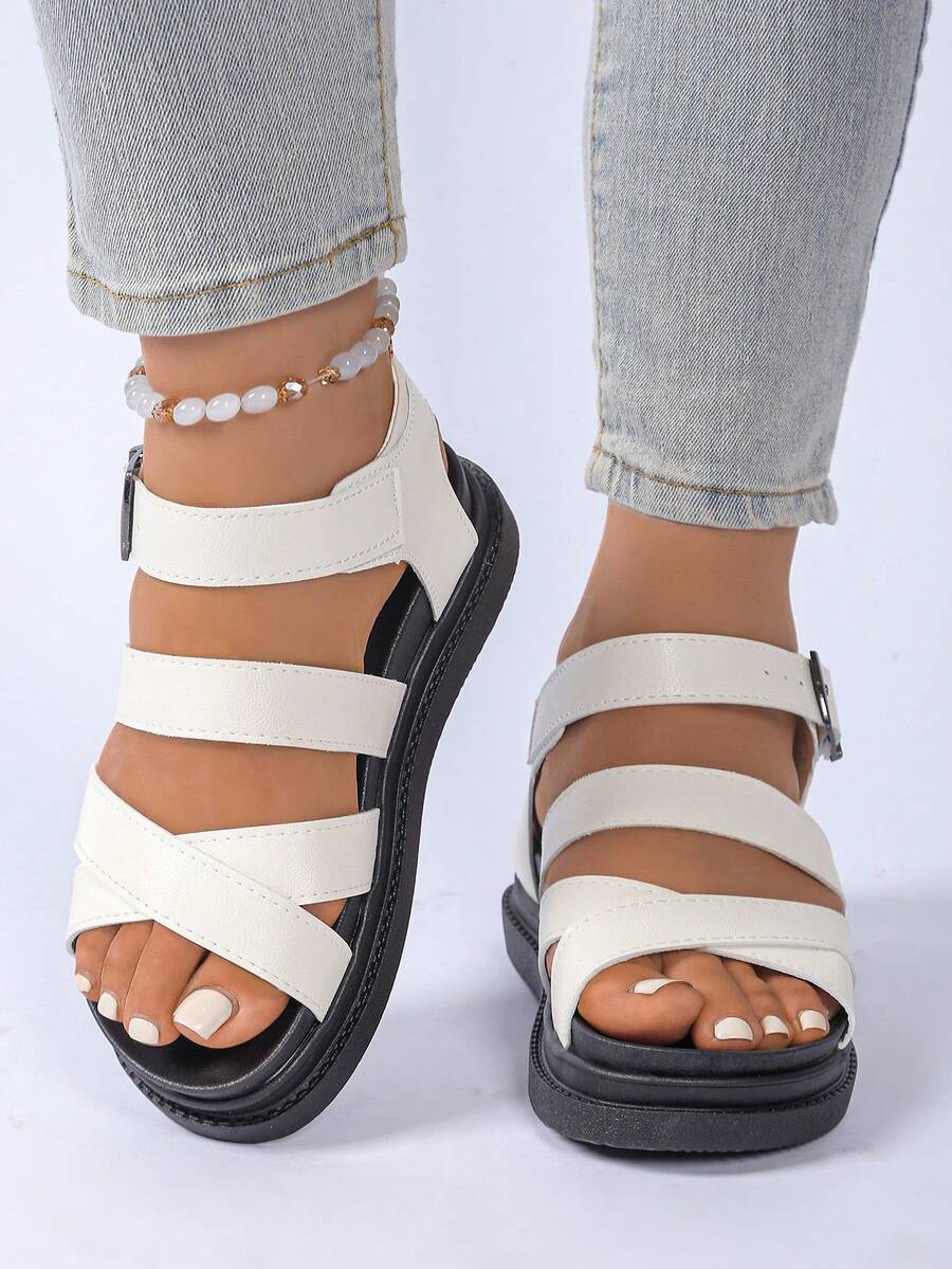 适合大码脚的宽版凉鞋，女士纯色厚底坡跟凉鞋，休闲扣夏季凉鞋，舒适露趾凉鞋，女士平底罗马凉鞋，纯色露趾交叉系带防滑鞋，女士平底凉鞋，新款厚底黑色罗马风格凉鞋，防滑百搭时尚休闲夏季沙滩凉鞋