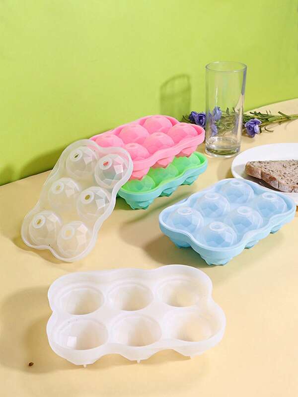 1pc 6-Cavity Diamond Pattern Ice Tray, Silicone Material With Plastic Lid, Thickened Ice Cube Box, Kitchen Restaurant Bar Ice Making Tool