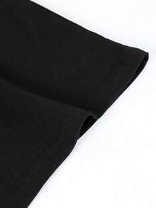 LOVE Two Lips In The Shape Of A Heart - Black - View 5