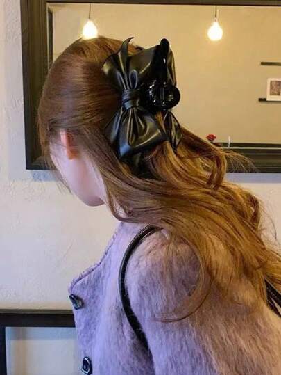 1 Pc Black PU Leather Oversized Bow Knot Retro Elegant Headpiece, Suitable For Ball, Tea Party, Fashion Fall Winter Hair Clip Claw Clip Hair Accessories For Women For Vacation Outfits Woman