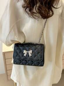 Bolso de hombro acolchado con decoración de mariposa y lazo, bolso cruzado pequeño y elegante con cadena para mujer 2024