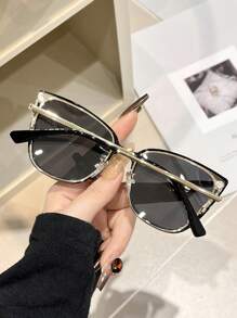 2025 New Style Clip-On Retro Metal Magnetic Adsorption + Polarized Lens Glasses For Men