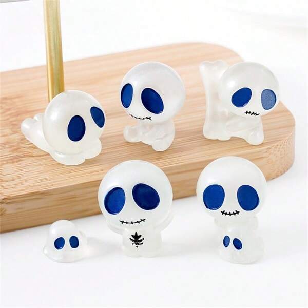 12pcs/6pcs/4pcs/3pcs/2pcs/1pc Ghost Ornaments, Halloween Decorations, Glow-In-The-Dark Alien Ornaments, Skeleton Ghost Figurines, Cute Bead DIY Decorations, Desktop Decor, Car Accessories, Mini Ghost Models