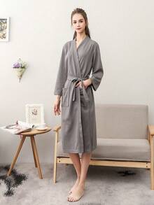 1pc Lightweight & Fashionable Home Bathrobe, Beach Robe, Quick Absorbent & Skin-Friendly Bathrobe, Couples Lounge Wear, Minimalist Plaid Bathrobe - Grey - View 1