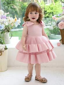 女婴蝴蝶结薄纱公主派对礼服，适合女孩生日派对、花童、婚礼、舞会、节日庆典等场合。