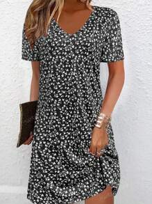 Robe de vacances décontractée, légère et élégante pour femme. Polyvalente et affinante, avec un motif floral pour le printemps/l'été. Convient pour l'extérieur, la maison, les voyages, le travail. Disponible en grandes tailles