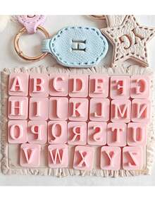 字母印章聚合物粘土切割器套件，大写字母粘土切割器，用于 DIY 珠宝和吊坠制作，用于手工制作的塑料模具，无需电源