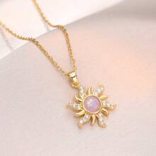 Collier Soleil Raiponce, accessoire de mariage à la mode plaqué or, pendentif Soleil opale, ras du cou Raiponce, cadeau pour femmes et filles. Collier Soleil mythique en acier inoxydable, simple et luxueux, à la mode et décontracté, style rétro, idéal pour les rassemblements, les fêtes, les vacances et autres activités. À porter (sac en plastique).
