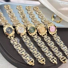 1pc Women's Elegant Retro Hollow Square Metal Roman Numeral Case Bracelet Watch, High-Quality Fashion Quartz Watch