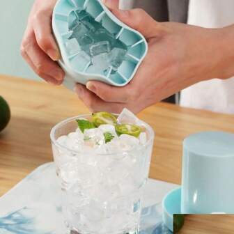 1pc Silicone Ice Cube Tray Mold, Freezing Cup, Ice Bucket, Random Dark/Light Blue Color