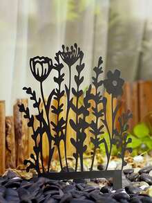 Hello Young 1PC Rustic Metal Wild Garden Stakes - Vintage Outdoor Lawn And Flower Pot Decoration. Garden Decorations Outdoor, Metal Outdoor Decorations, Garden Ground Stakes, Vintage Garden Decorations.Suitable For Modern Home Decor, Home Decoration