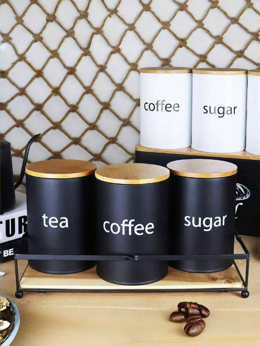 Bộ 3 lọ đựng cà phê tròn, hộp đựng cà phê, trà, đường, có 3 muỗng cà phê, bao gồm hộp kim loại màu đen trắng có nắp gỗ và nắp đậy kín khí - Hộp đựng thực phẩm an toàn cho nhà bếp có nhãn khắc, thích hợp để lưu trữ, nhà hàng, trang trí, quà tặng cho mẹ, ngày của mẹ, đám cưới, quà tặng cho bố, bạn trai, bạn gái - Nhiều màu - Xem 1