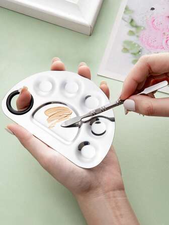 1 件半圆形不锈钢调色板，专业美甲和化妆颜色混合托盘，防滑化妆品混合调色板，适用于美甲、粉底、水彩，非常适合美甲师、艺术家、初学者，是情人节和圣诞节的绝佳礼物，化妆、便宜、房间装饰、梳妆台、旅行、卧室、化妆配件