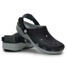 Crocs Chanclas/sandalias unisex cómodas, ligeras y casuales para uso diario, viajes y deportes, con estampado clásico de leopardo, modelo 211287-001