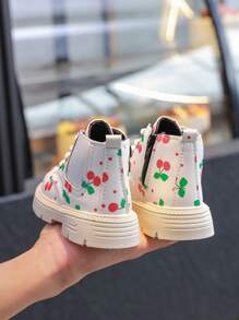 زوج من بوت الأطفال بسحاب جانبي ذات طباعة كرزية، مريحة وقوية ضد البلى بدون بطانة حرارية مناسبة للاستخدام الداخلي والخارجي، موضة للبنات