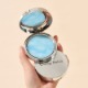 Cielo azul y nubes fluidas gelatinosas