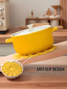 Daisy Flower Silicone Heat Insulating Mat Anti-Scalding High Temperature Resistant Pot Mat Premium Feeling Putting Pots And Pans Table Vegetable Mat Silicone Mat For Kitchen Countertop Non-Slip Heat Resistant Heat Insulating Mat Modern Design Pot And Pans Mat Silicone Table Mat Easy To Wash. - Multicolor - View 6