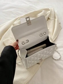 细节链条方形包，简约翻盖单肩包，时尚女士斜挎包，迷你绗缝斜挎包，优雅翻盖单肩包，女士时尚手提包和钱包