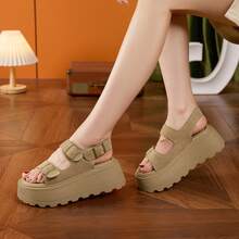 Women Athletic & Outdoor Sandals & Slides - 駝色 - 查看 6