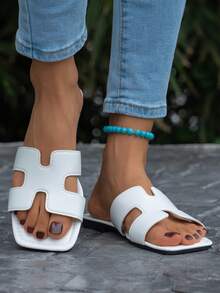 青少年纯色露趾平底凉鞋，设计简约，春夏新品，休闲春假复活节鞋 - 米色 - 查看 4