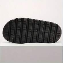 Ladies Feel Like Stepping On In Summer, Wear New EVA Material Slippers, Indoor Home Bathrooms, Non-Slip, Silent And Cute EVA Material Sandals