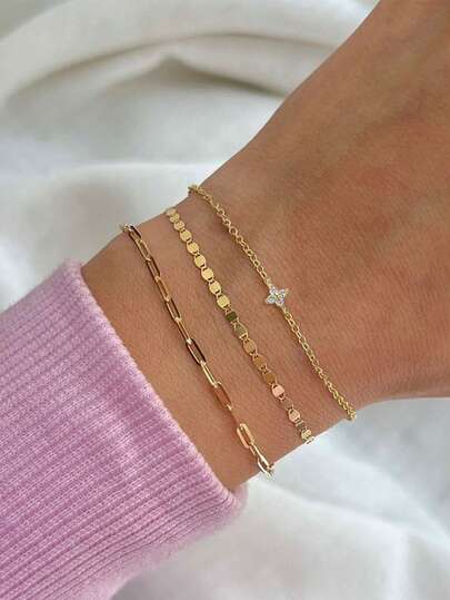 Nooxian 3 件套女士手链，多层金色四叶草设计手链，优雅迷人的夏季度假配饰（链条、扣环和珠子数量随机）