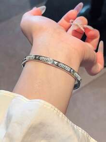 1 件优雅不锈钢银色时尚防水手链首饰女士 - 銀色 - 查看 13