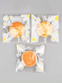 可爱的雏菊透明包装袋，适合家庭烘焙中包装糖果、雪花糕点、月饼、糖果等食品。