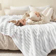 Super Soft King Blanket Pink Premium Silky Flannel Fleece 3D Ribbed Jacquard Lightweight Bed Blanket All Season Use (Pink Ribbed, King(90"X110")) - bergaris putih - View 5