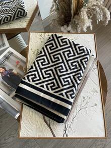 1pc Women Geometric Jacquard Pattern Faux Cashmere Warm Scarf, Versatile Fashionable Shawl Wrap For Autumn/Winter - Multicolor - View 5