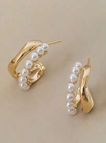 1 Pair Delicate French Pearl Earrings, High-End Luxury Niche Design Earrings For Women, Suitable For Daily Matching And Holiday Wear