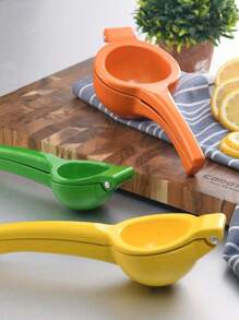 1pc Premium Lemon Juicer Manual Lemon Juicer Citrus Lemon Juicer Fruit Juicer Lime Juicer Metal Professional Manual Juicer Kitchen Tools Yellow Green