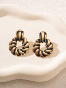 一对 18K 金色金属滴油几何斑马纹夸张独特耳饰