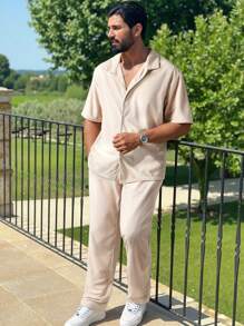 1 Conjunto de camisa y pantalones casuales para hombre, camisa de jacquard de unicolor y conjunto de pantalones casuales, para verano
