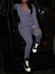 LovelyWholesale Women'S Sports Hooded Long Sleeved Letter Printed Zipper Jacket And Tight Pants Set For Spring And Autumn