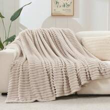 Super Soft King Blanket Pink Premium Silky Flannel Fleece 3D Ribbed Jacquard Lightweight Bed Blanket All Season Use (Pink Ribbed, King(90"X110")) - 亞麻羅紋 - 查看 4