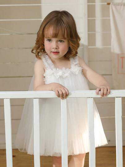 女婴白色 3D 花卉吊带裙，优雅派对裙，公主裙，适合女孩、婴儿、1 岁生日、礼物、宴会、花童婚礼，所有季节