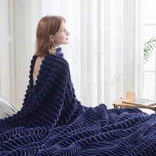 Super Soft King Blanket Pink Premium Silky Flannel Fleece 3D Ribbed Jacquard Lightweight Bed Blanket All Season Use (Pink Ribbed, King(90"X110")) - 深海軍藍羅紋 - 查看 7