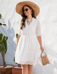 Women's Short Sleeve Swiss Dot V Neck Dress Casual A Line High Waist Dress Summer Solid Ruffle Mini Dress - 白色 - 查看 3